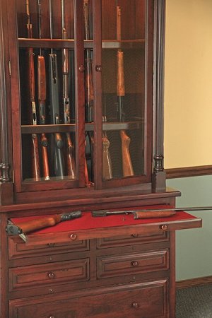 Locally Amish Crafted 12 Gun Cabinets And Gunsafes